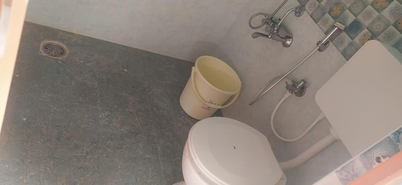 Srinivasa Hotel Tirupati Dış mekan fotoğraf