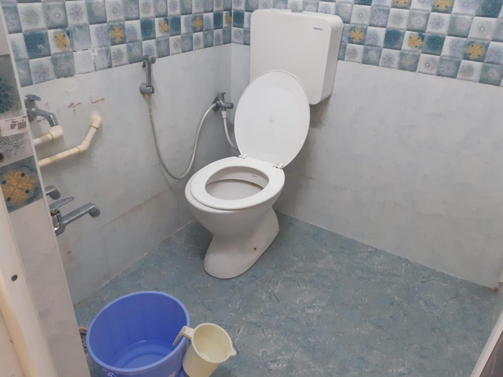 Srinivasa Hotel Tirupati Dış mekan fotoğraf